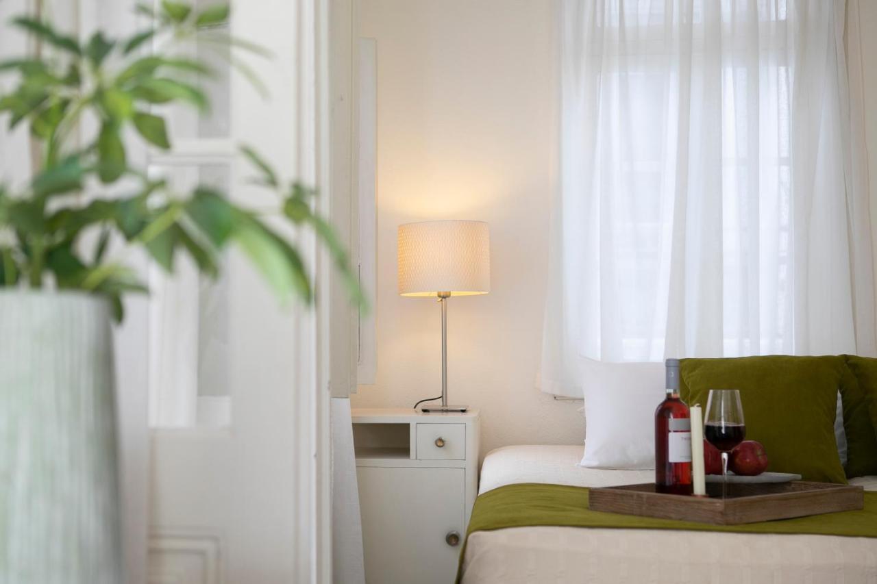 Casa Blue Old Port, Philian Collection Apartment Скиатос Екстериор снимка